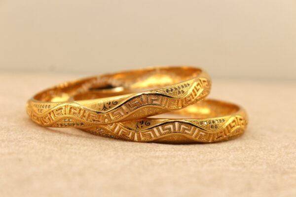 Set of 2 Copper Bangles for Girls and Womens